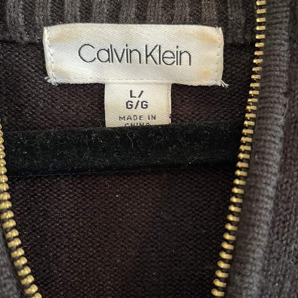 Calvin Klein zip up sweater - Picture 5 of 6